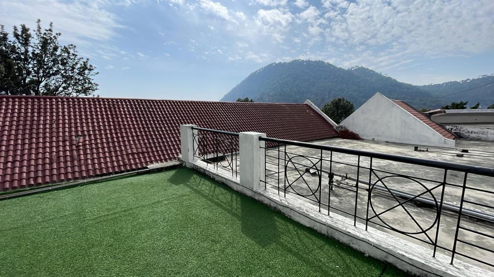 Hotel 8Fold-Pinecrest By Larisa, Bhīm Tāl Zewnętrze zdjęcie