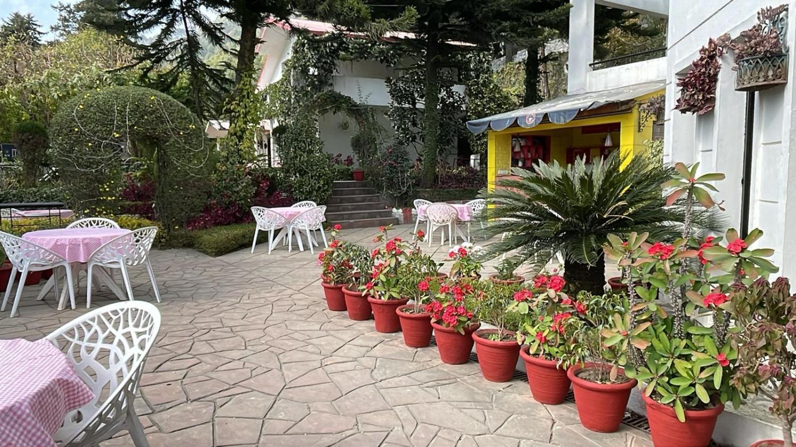 Hotel 8Fold-Pinecrest By Larisa, Bhīm Tāl Zewnętrze zdjęcie
